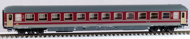 Passenger car 2nd class type X 1970<br /><a href='images/pictures/ACME/50722.jpg' target='_blank'>Full size image</a>